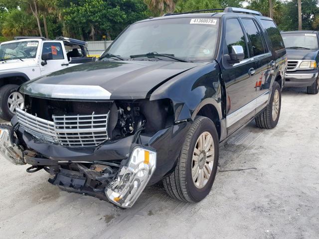 5LMJJ2H51CEL08145 - 2012 LINCOLN NAVIGATOR BLACK photo 2