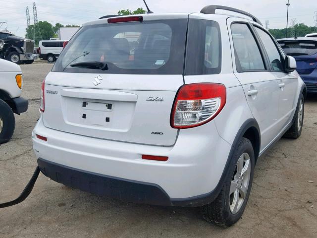 JS2YB5A33C6301811 - 2012 SUZUKI SX4 WHITE photo 4