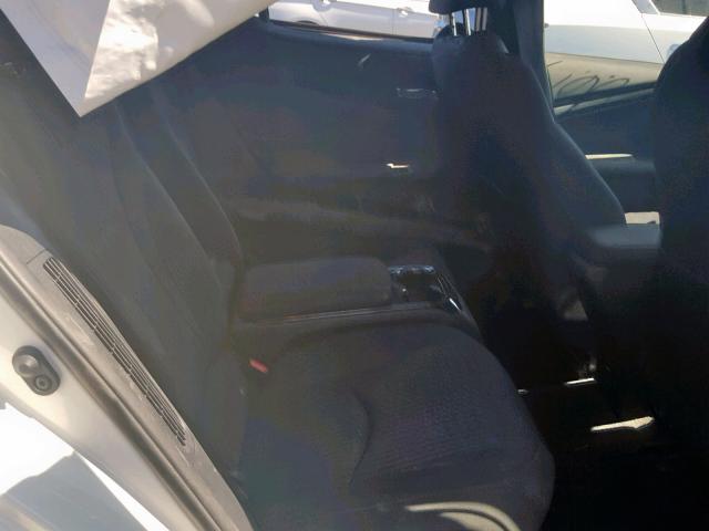 JTDKARFP1J3080536 - 2018 TOYOTA PRIUS PRIM 白色 照片 6