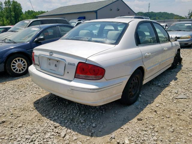 KMHWF25S44A984652 - 2004 HYUNDAI SONATA GL WHITE photo 4