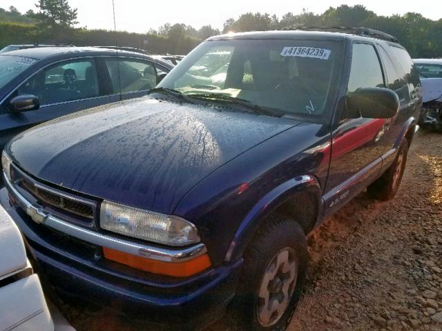 1GNCT18X53K106942 - 2003 CHEVROLET BLAZER BLUE photo 2