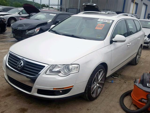 WVWXK7AN7AE062351 - 2010 VOLKSWAGEN PASSAT KOM WHITE photo 2