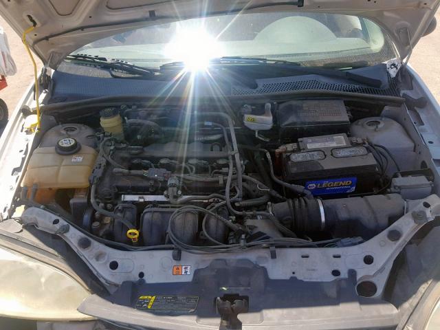 1FAFP34N55W264029 - 2005 FORD FOCUS ZX4 SILVER photo 7