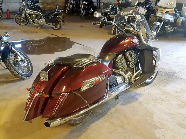 5VPEB36D8A3002494 - 2010 VICTORY MOTORCYCLES CROSS ROAD MAROON photo 4