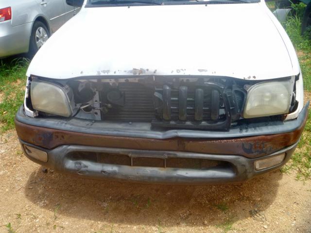 5TENL42N94Z402375 - 2004 TOYOTA TACOMA WHITE photo 9