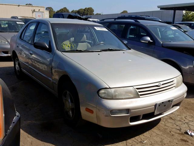 1N4BU31D0VC273614 - 1997 NISSAN ALTIMA XE GOLD photo 1