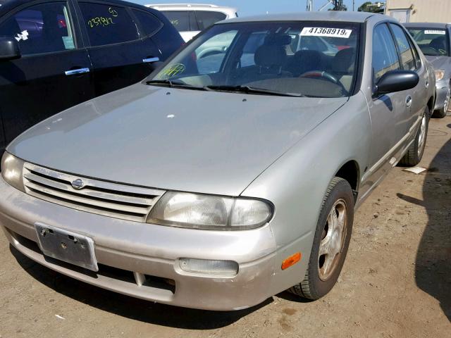 1N4BU31D0VC273614 - 1997 NISSAN ALTIMA XE GOLD photo 2