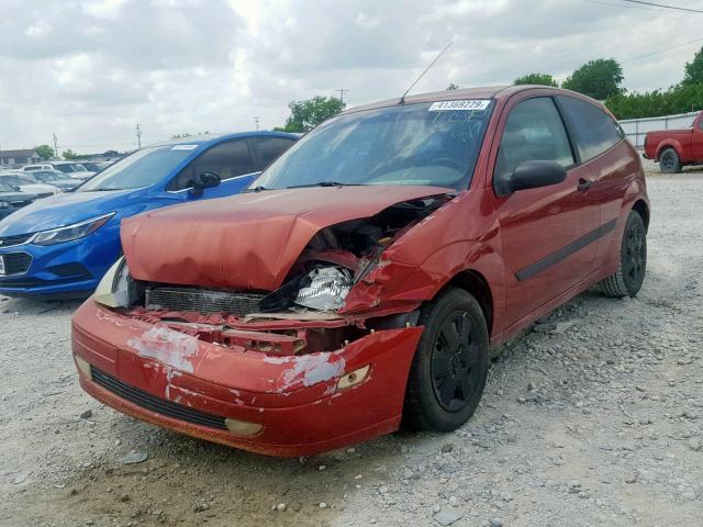 3FAFP31333R120305 - 2003 FORD FOCUS ZX3 MAROON photo 2