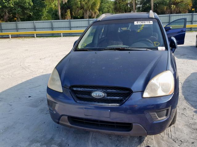 KNAFG525777087700 - 2007 KIA RONDO BASE BLUE photo 9