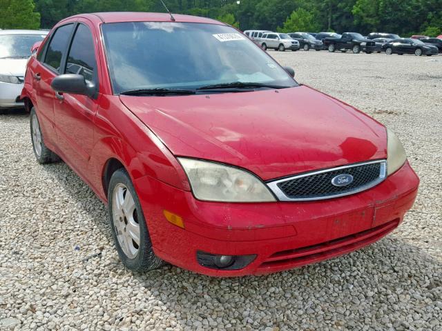 1FAFP34N15W143949 - 2005 FORD FOCUS ZX4 RED photo 1