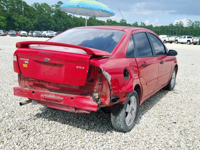 1FAFP34N15W143949 - 2005 FORD FOCUS ZX4 RED photo 4