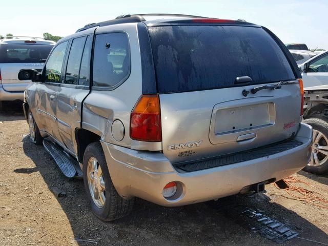 1GKDT13S722372684 - 2002 GMC ENVOY TAN photo 3