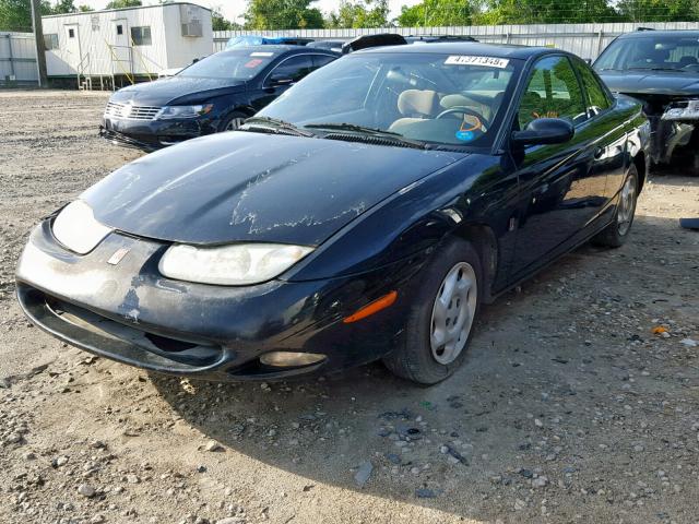 1G8ZY12741Z113358 - 2001 SATURN SC2 BLACK photo 2