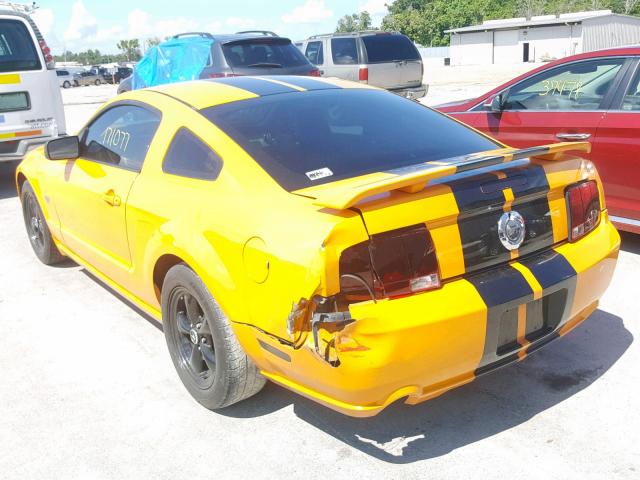 1ZVFT82H775303175 - 2007 FORD MUSTANG GT ORANGE photo 3