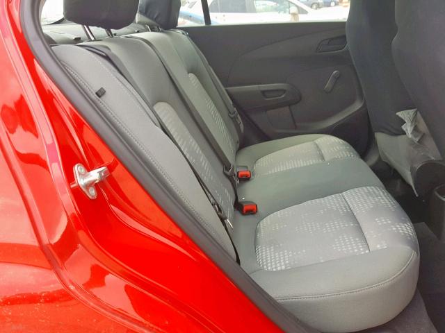 1G1JB5SH6H4174442 - 2017 CHEVROLET SONIC LS RED photo 6