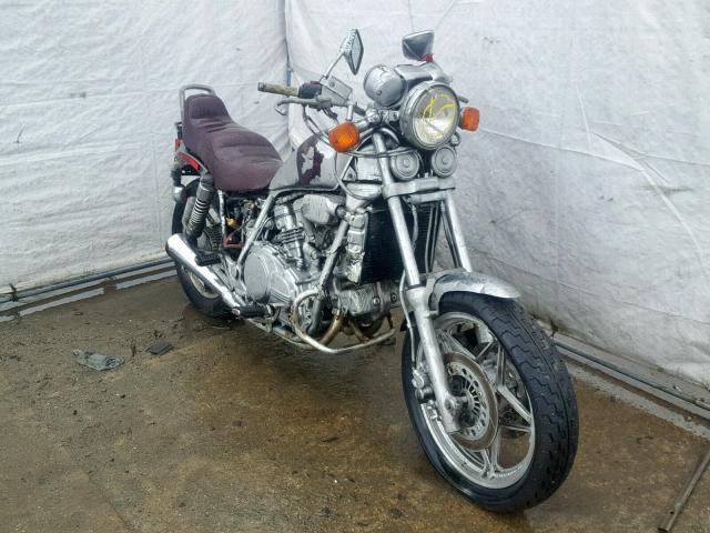 JH2RC0716DM119111 - 1983 HONDA VF750 C GRAY photo 1