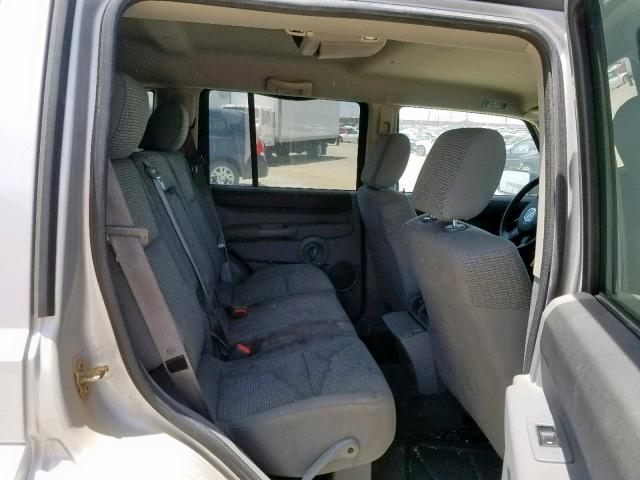 1J8HH48N36C210997 - 2006 JEEP COMMANDER SILVER photo 6