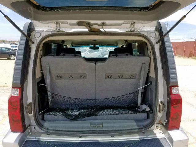 1J8HH48N36C210997 - 2006 JEEP COMMANDER SILVER photo 9