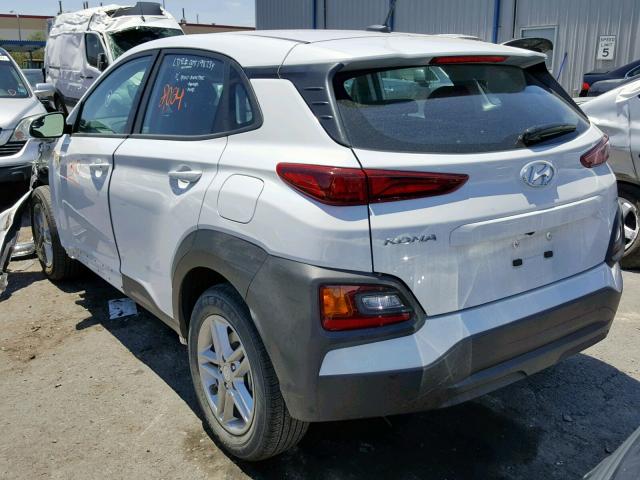 KM8K1CAA5KU299720 - 2019 HYUNDAI KONA SE WHITE photo 3