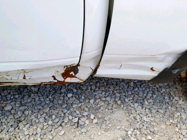 3C6UR5CL8HG639087 - 2017 RAM 2500 ST WHITE photo 9