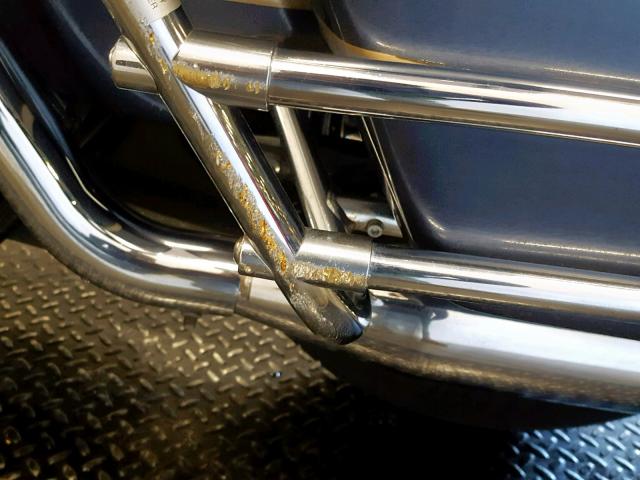 1HD1FCW143Y607706 - 2003 HARLEY-DAVIDSON FLHTCUI BLUE photo 14