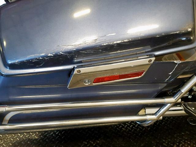 1HD1FCW143Y607706 - 2003 HARLEY-DAVIDSON FLHTCUI BLUE photo 16