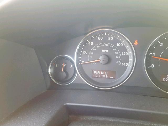 1J8HG48N88C172107 - 2008 JEEP COMMANDER CHARCOAL photo 8