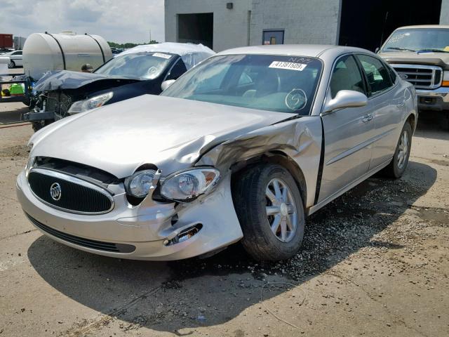 2G4WD552371102926 - 2007 BUICK LACROSSE C SILVER photo 2