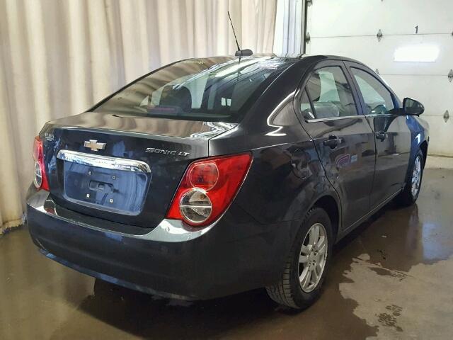 1G1JC5SH0F4142614 - 2015 CHEVROLET SONIC LT CHARCOAL photo 4