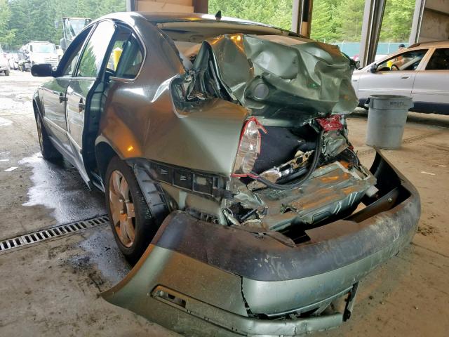 WVWRH63B22P431742 - 2002 VOLKSWAGEN PASSAT GLX 绿色 照片 3