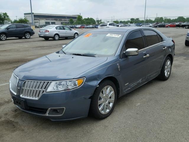 3LNDL2L38CR814214 - 2012 LINCOLN MKZ HYBRID BLUE photo 2