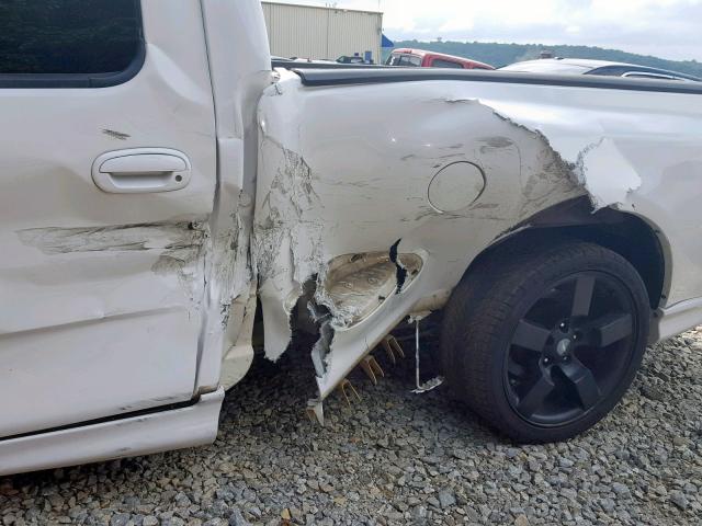 2FTZF0730XCA94647 - 1999 FORD F150 SVT L WHITE photo 9