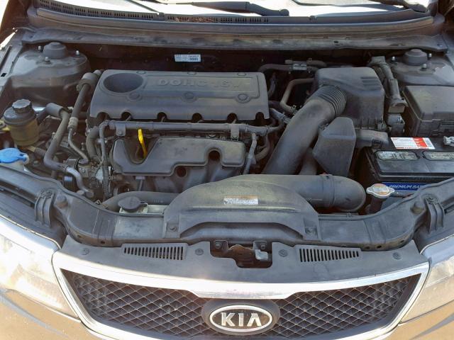 KNAFU4A27A5244638 - 2010 KIA FORTE EX GRAY photo 7