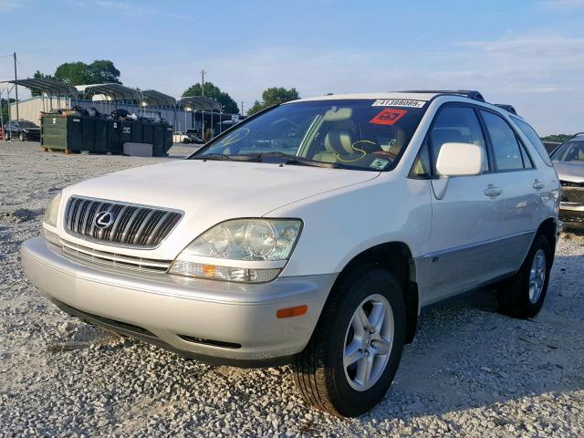 JTJGF10UX30150317 - 2003 LEXUS RX 300 WHITE photo 2