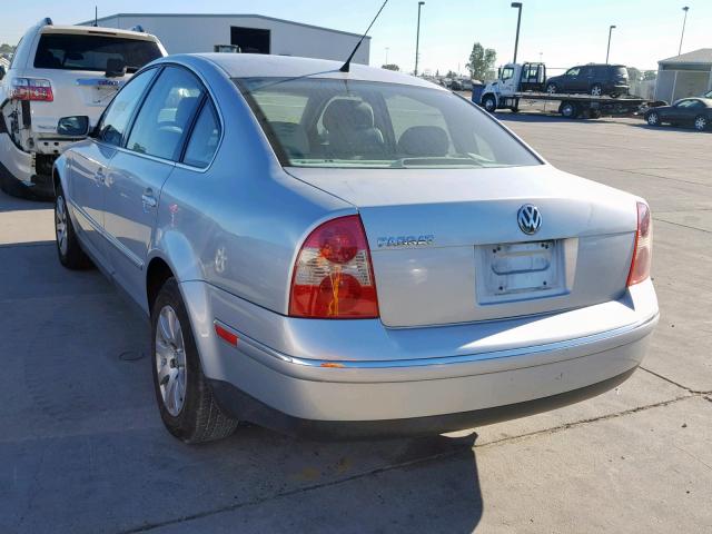 WVWPD63B22P450679 - 2002 VOLKSWAGEN PASSAT GLS SILVER photo 3