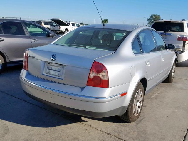 WVWPD63B22P450679 - 2002 VOLKSWAGEN PASSAT GLS SILVER photo 4