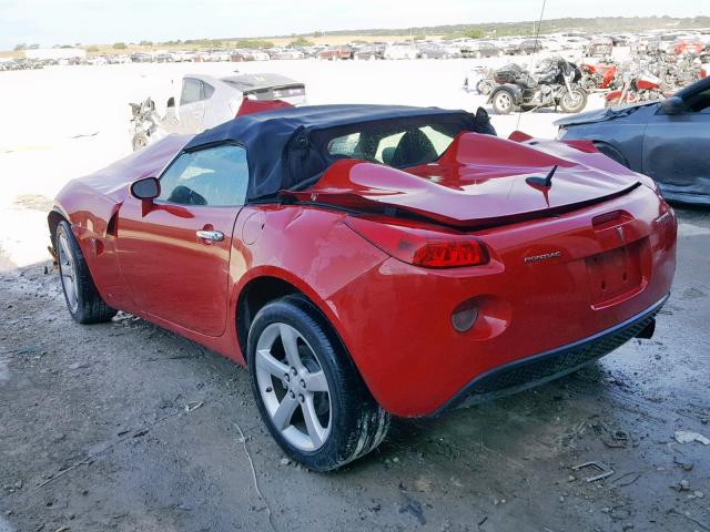 1G2MB35BX8Y105461 - 2008 PONTIAC SOLSTICE RED photo 3