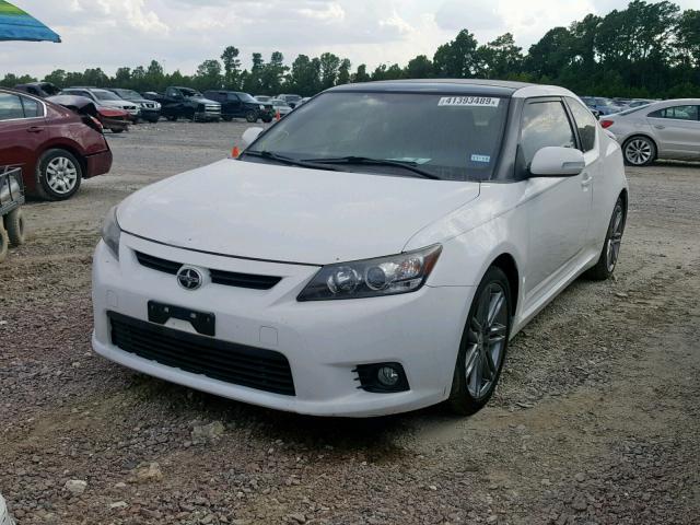 JTKJF5C78D3050148 - 2013 TOYOTA SCION TC WHITE photo 2