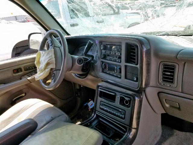 1GKFK66U14J205347 - 2004 GMC YUKON XL D SILVER photo 9