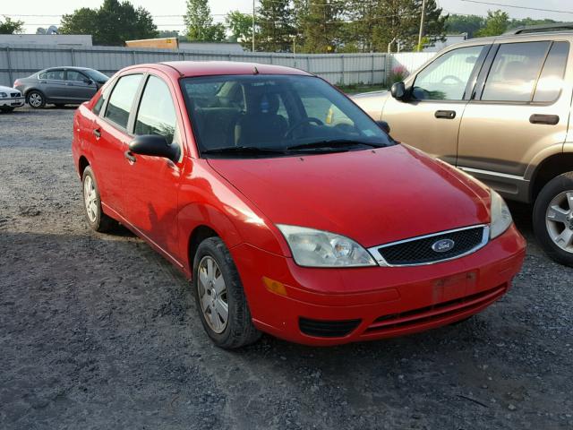 1FAHP34N57W212203 - 2007 FORD FOCUS ZX4 RED photo 1