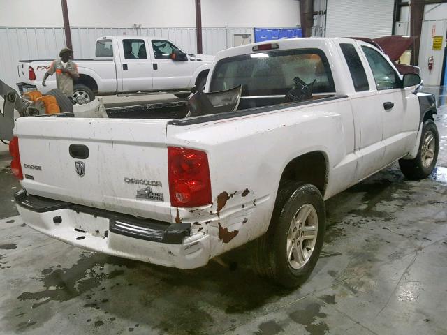 1D7CE3BK5AS221040 - 2010 DODGE DAKOTA SXT WHITE photo 4