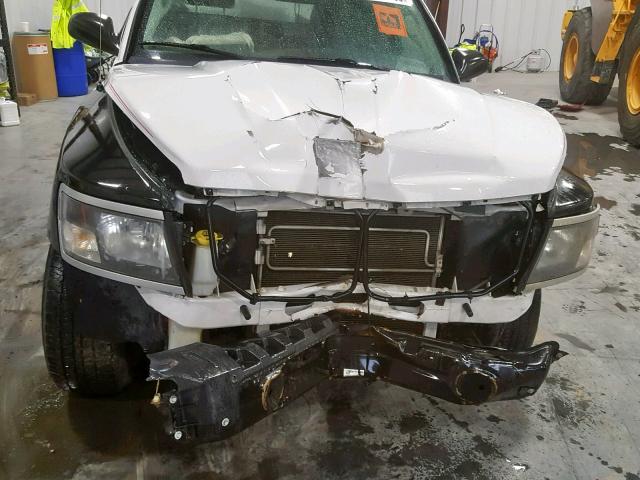 1D7CE3BK5AS221040 - 2010 DODGE DAKOTA SXT WHITE photo 9