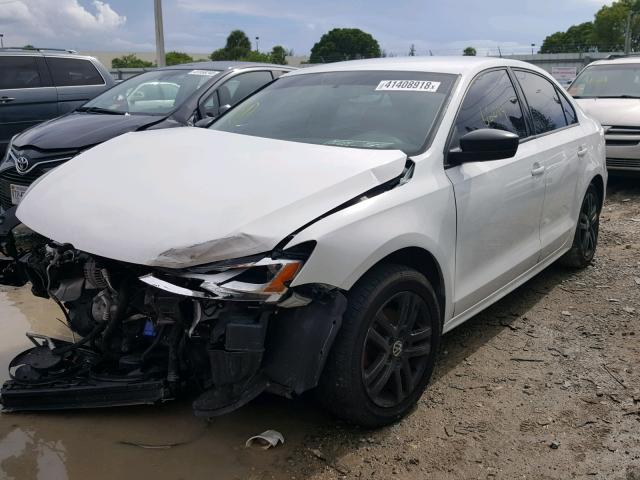 3VW2K7AJ3FM224661 - 2015 VOLKSWAGEN JETTA BASE 白色 照片 2