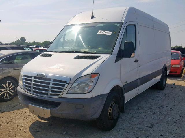 WDYPF1CC2B5588034 - 2011 FREIGHTLINER SPRINTER 3 WHITE photo 2