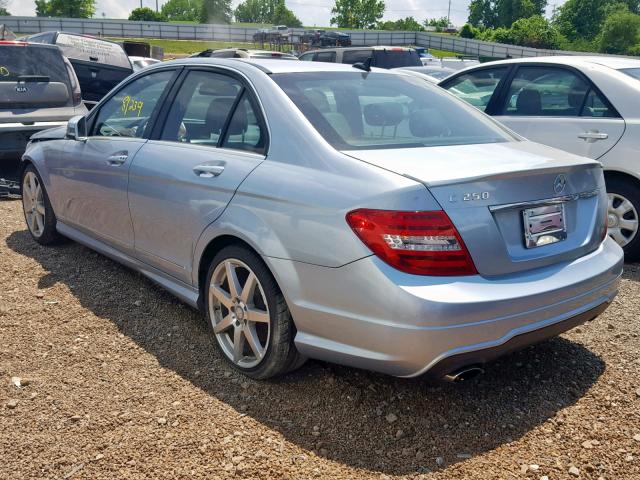 WDDGF4HBXDR247995 - 2013 MERCEDES-BENZ C 250 SILVER photo 3