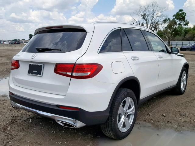 WDC0G4JB5JV027972 - 2018 MERCEDES-BENZ GLC 300 WHITE photo 4