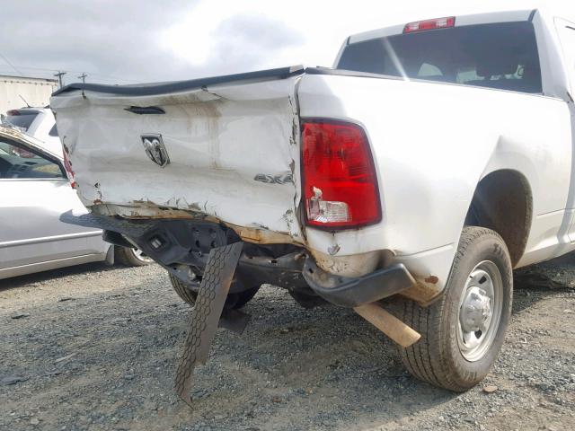 3C6TR5CT4JG378266 - 2018 RAM 2500 ST WHITE photo 9