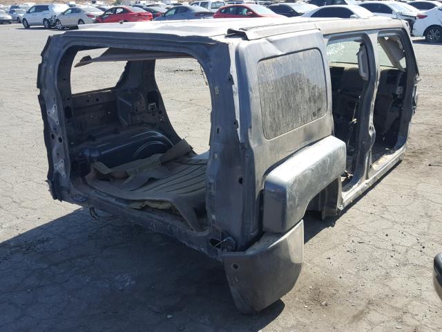 5GTEN13E898141247 - 2009 HUMMER H3 GRAY photo 4