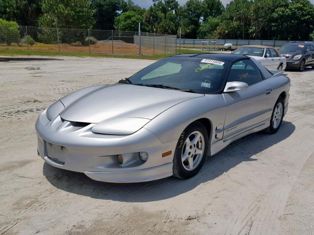 2G2FS22K0Y2166628 - 2000 PONTIAC FIREBIRD SILVER photo 2