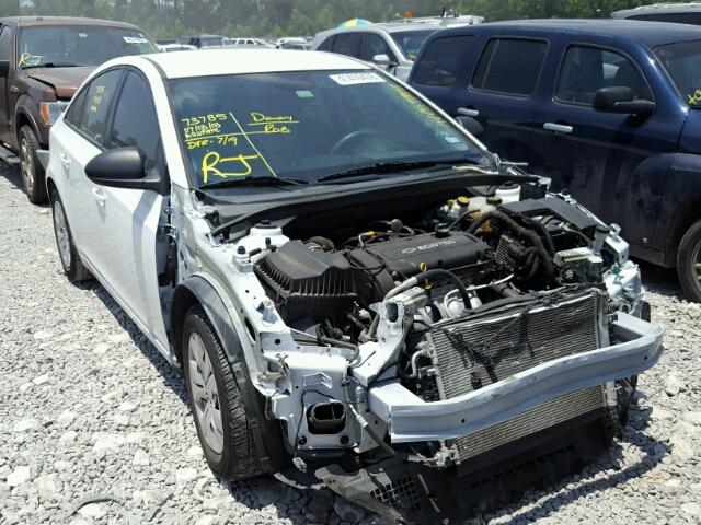 1G1PA5SH3F7174228 - 2015 CHEVROLET CRUZE LS WHITE photo 1